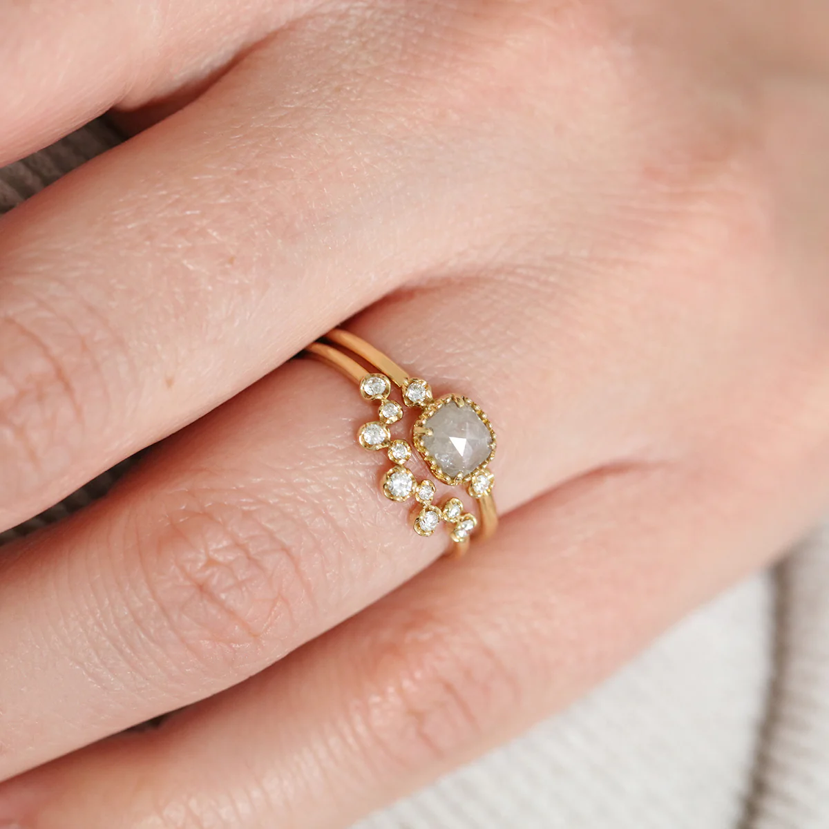 0.45ct Rose Cut Salt and Pepper Diamond Tiara Ring Set | 18K Yellow Gold - Image 3