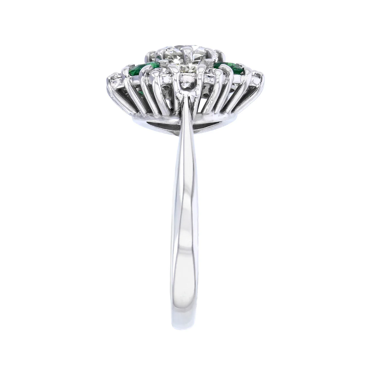 1.42ct Diamond and 0.40ct Emerald Cluster Ring | Pre-Loved | 18K White Gold - Image 4