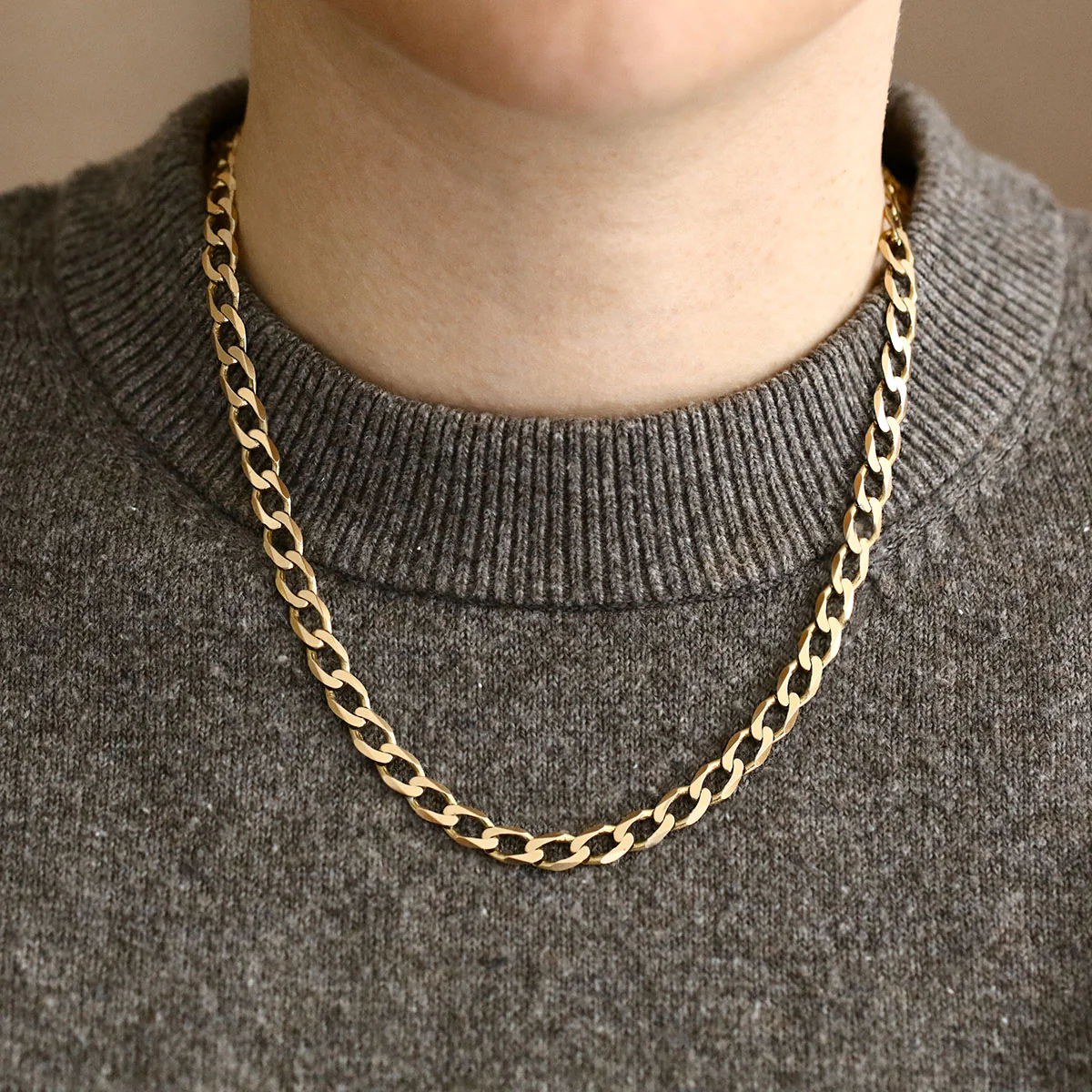 18" Plain Curb Necklace 16.9g | Pre-Loved Heavy Gold | 9K Yellow Gold - Image 3