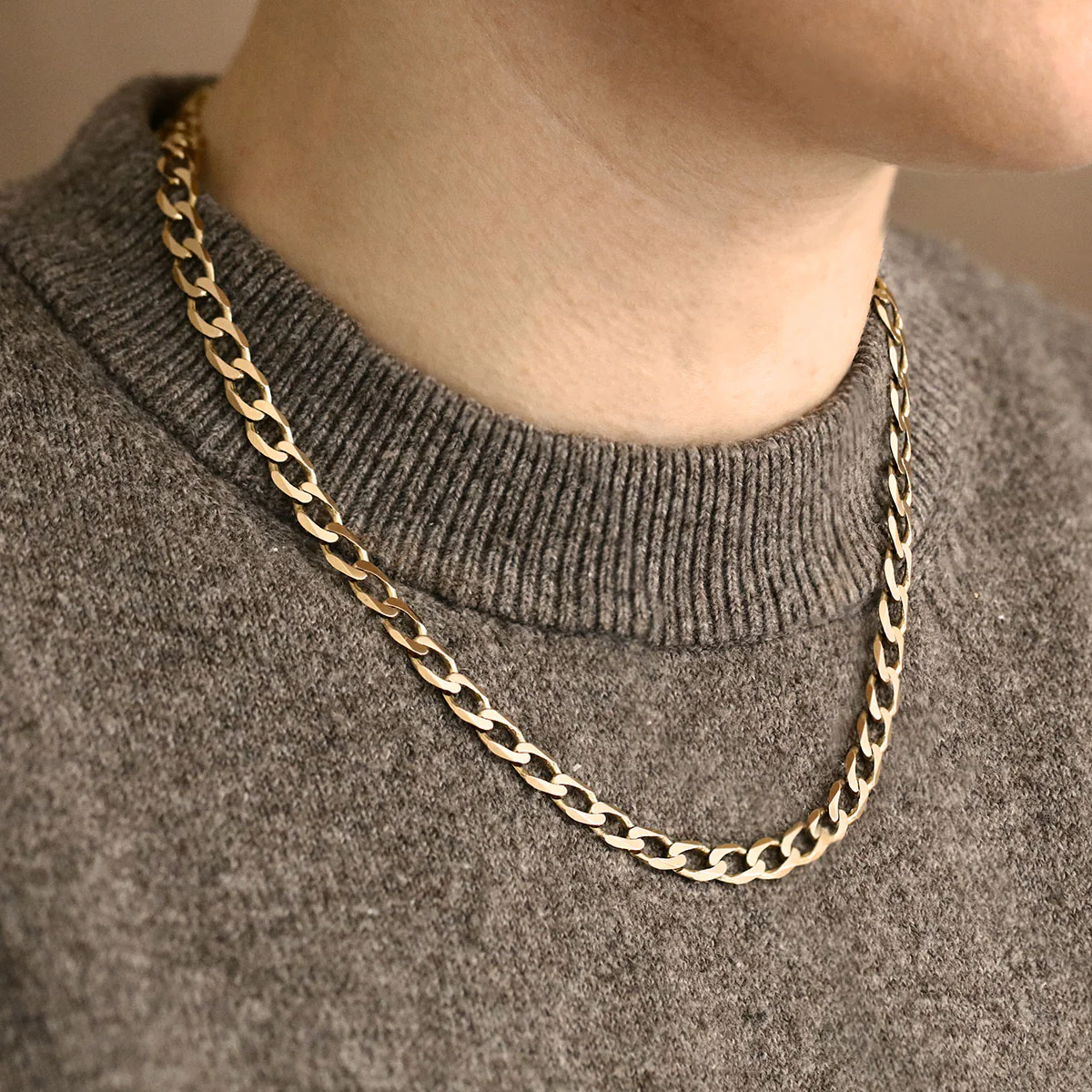 18" Plain Curb Necklace 16.9g | Pre-Loved Heavy Gold | 9K Yellow Gold - Image 4