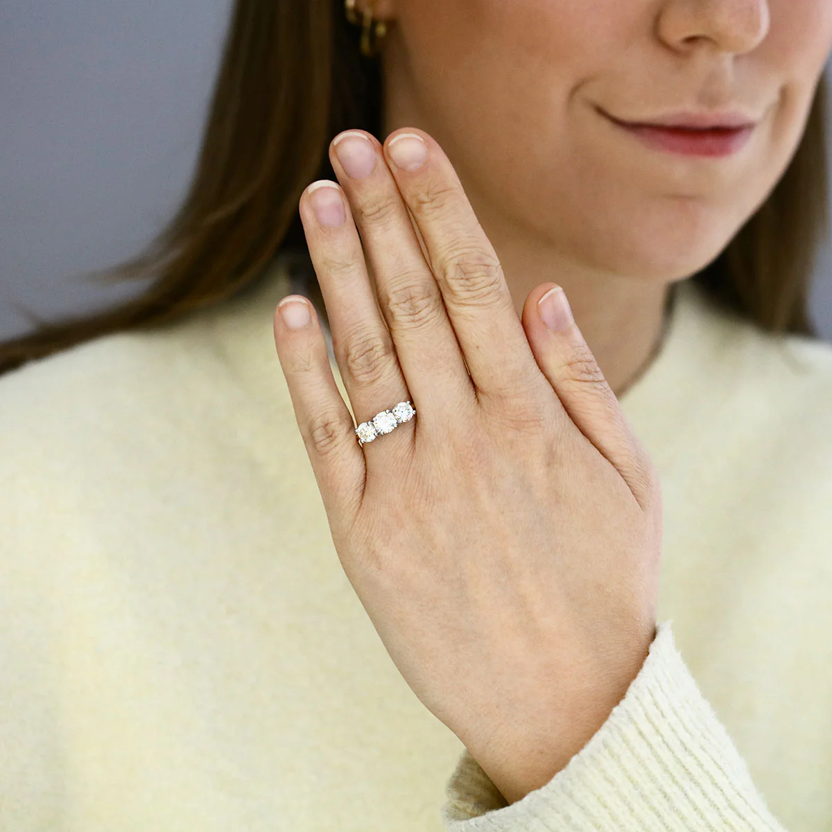 2.02ct Round Brilliant Cut Diamond Trilogy Ring | Pre-Loved | 18K Yellow Gold & Platinum - Image 6