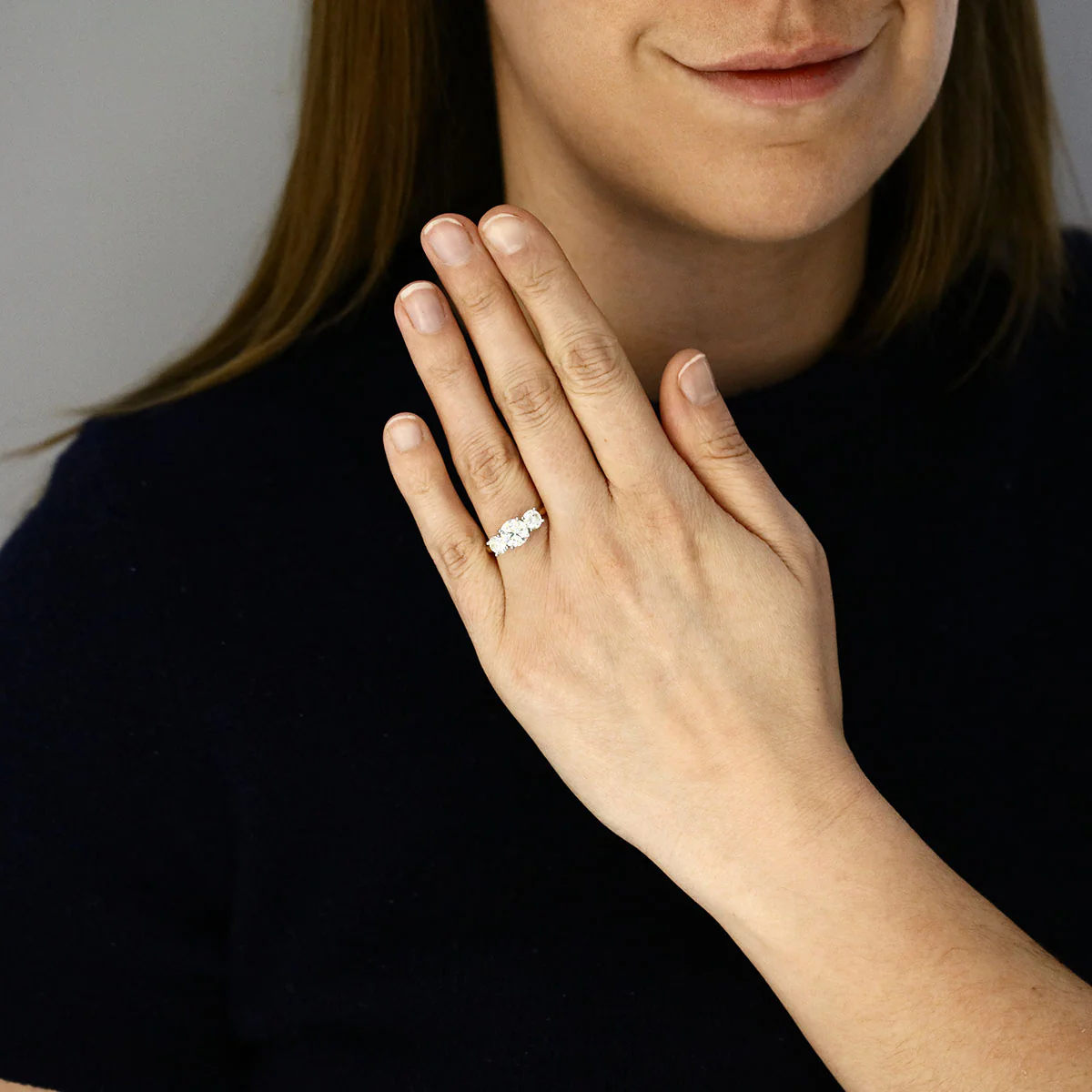 2.50ct Brilliant Cut Three Stone Engagement Ring | 18K Yellow Gold & Platinum - Image 6