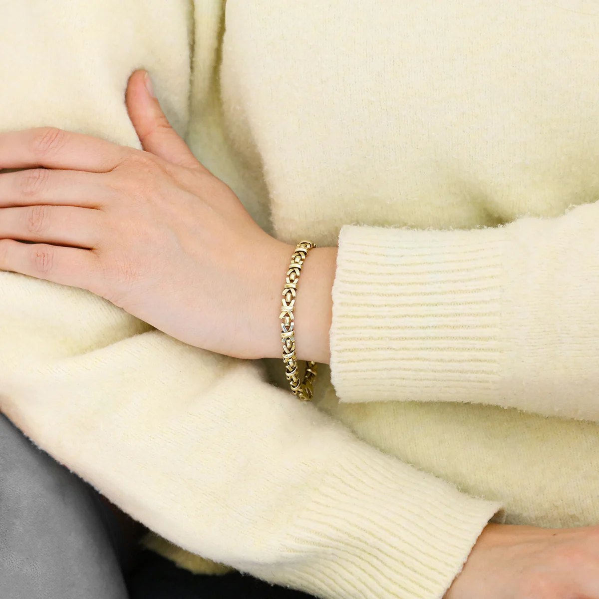 8" Fancy Link Bracelet (11.6g) | Pre-loved | 9K Yellow Gold - Image 3