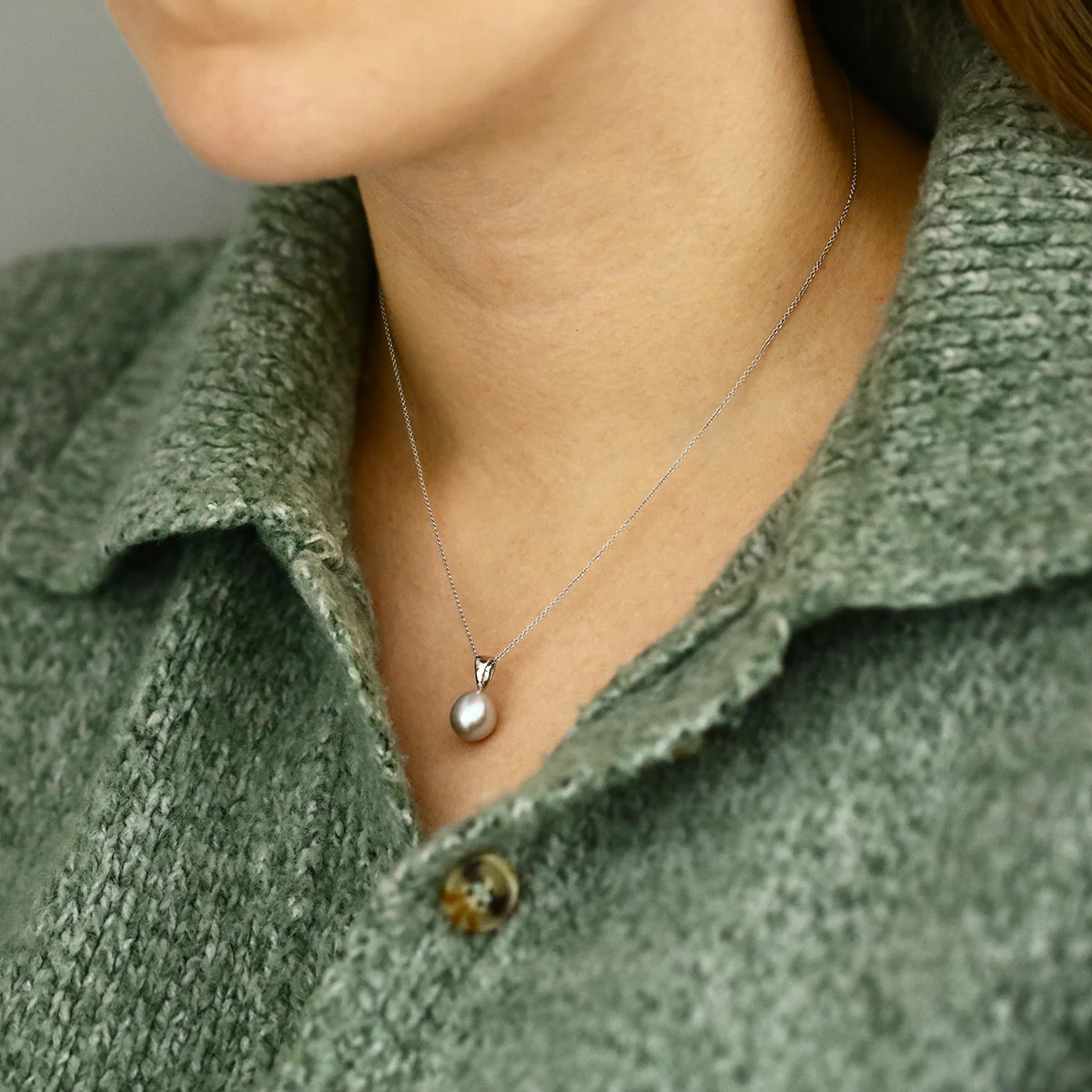Pearlessence Collection 9mm Grey Teardrop Cultured River Pearl Pendant on 18" Chain | 9K White Gold - Image 5