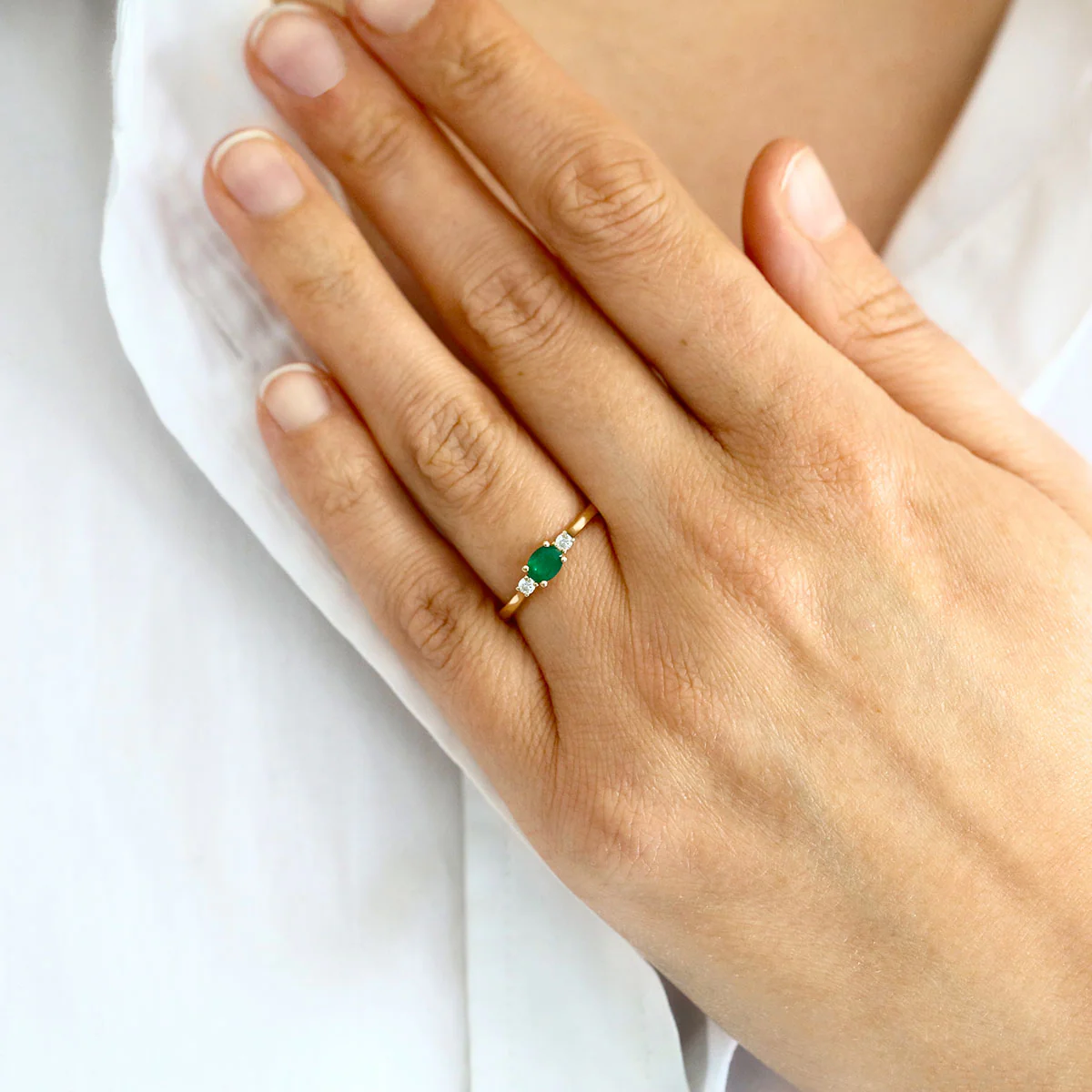 Bijou Collection 0.33ct Oval Emerald and 0.08ct Diamond Three-Stone Ring | 9K Yellow Gold - Image 6