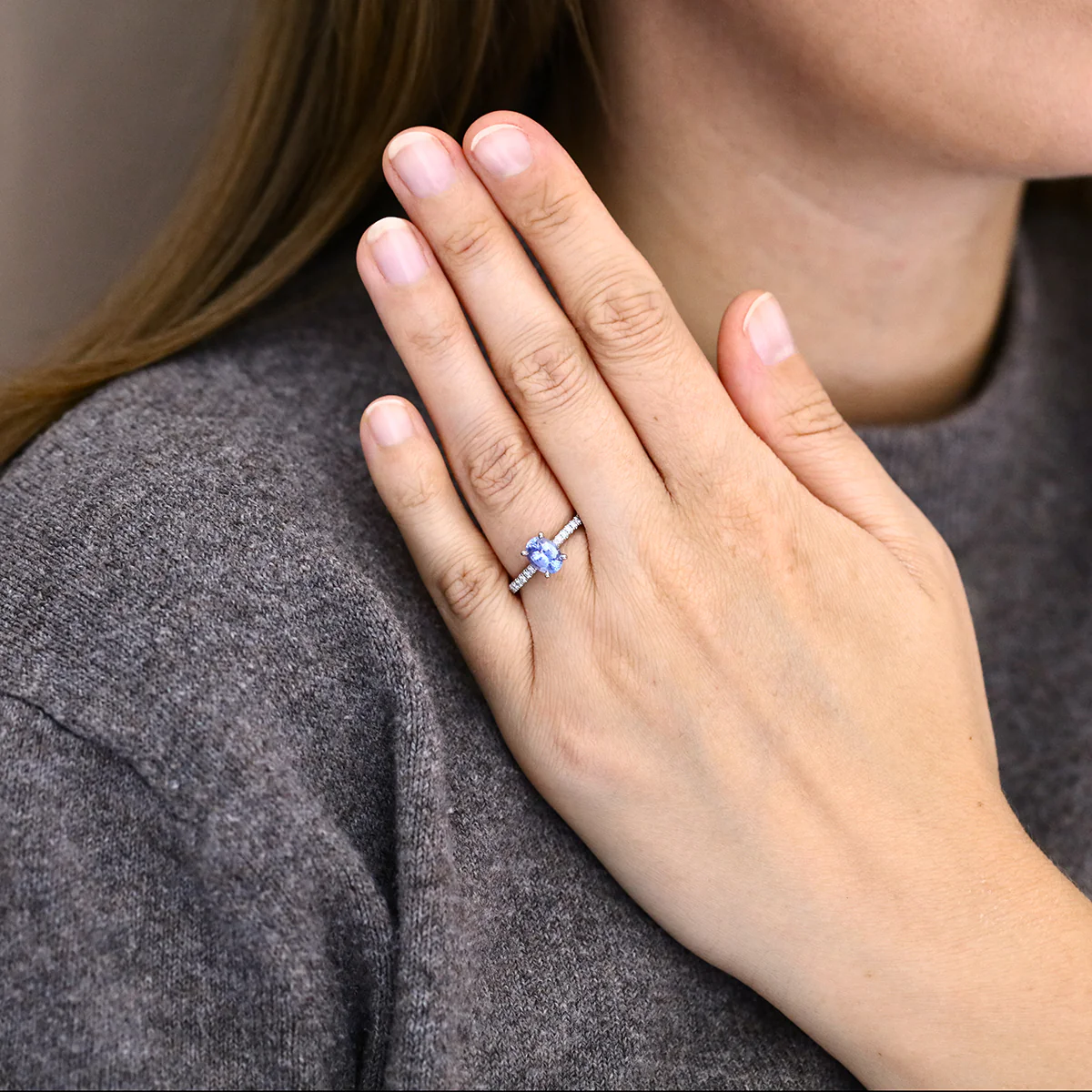 Heirloom Collection 1.31ct Oval Sapphire Poppy Shoulder Set Ring | Platinum - Image 6