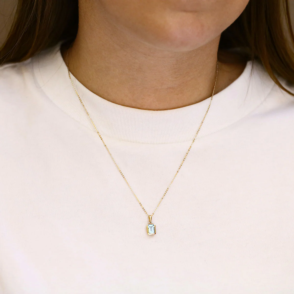 Birthstone Collection 0.80ct Emerald Cut Aquamarine Bezel Set Paperclip Chain Pendant | 9K Yellow Gold - Image 4