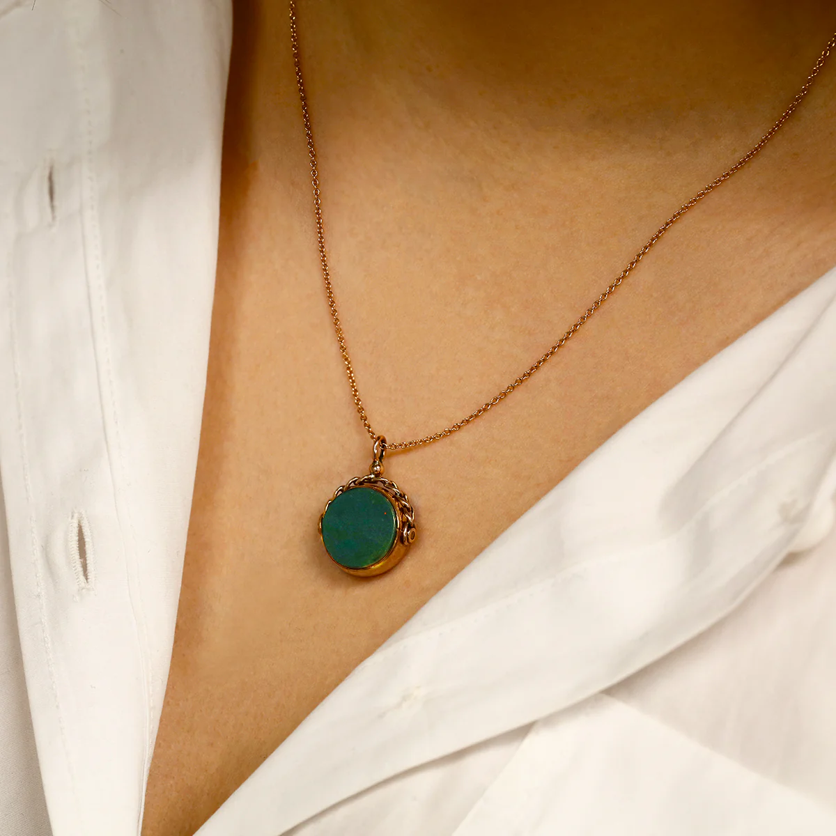 Chester Bloodstone Fob Pendant | Pre-Loved | 9K Yellow gold - Image 10