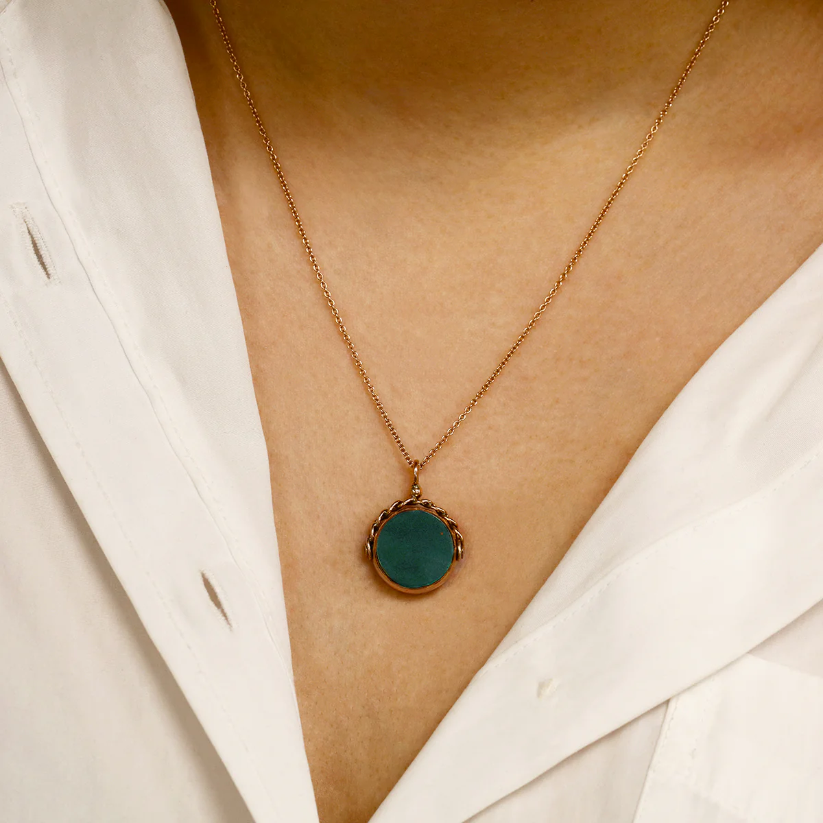 Chester Bloodstone Fob Pendant | Pre-Loved | 9K Yellow gold - Image 7