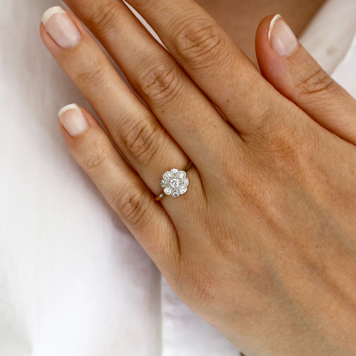 Diamond Cluster Ring | Pre-Loved | 18K Yellow Gold - Image 6