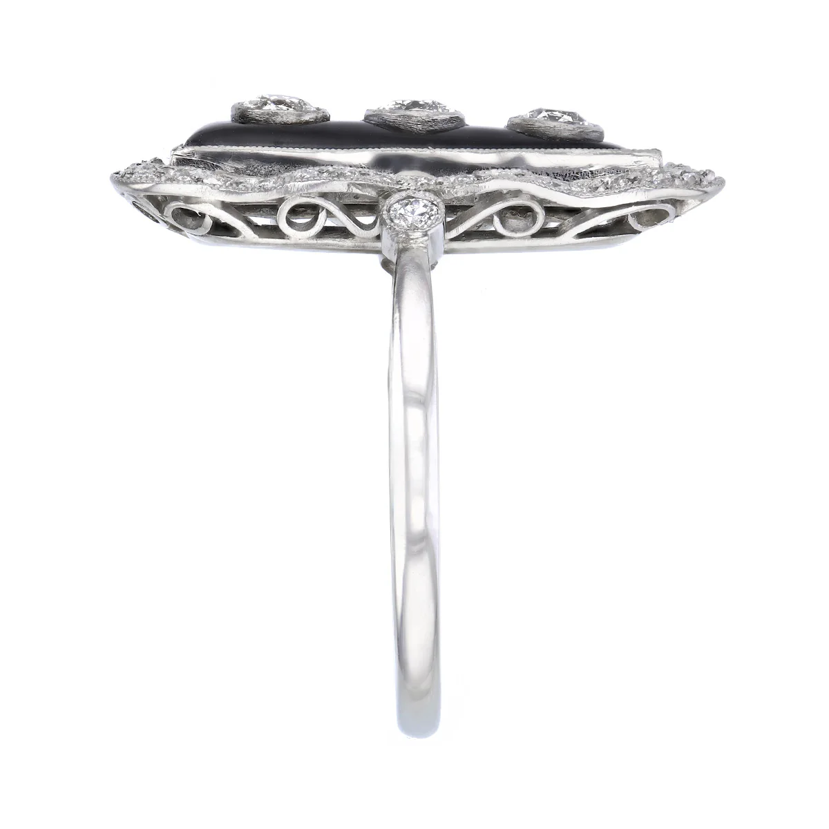 Early 20th Century Black Onyx and 0.78ct Old Cut Diamond Dress Ring | Pre-Loved | Platinum - Image 4