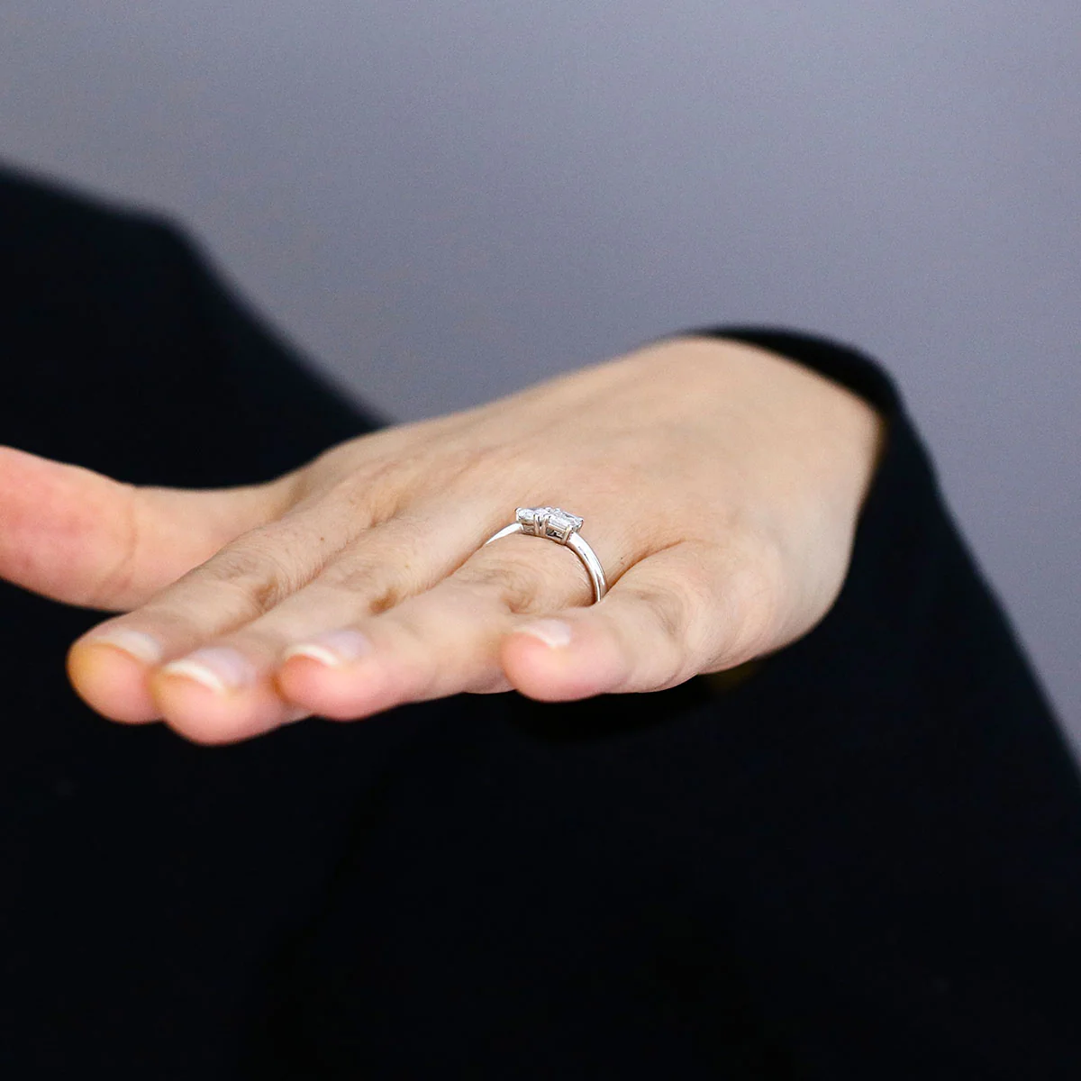 Everyday Diamonds 0.97ct Lab-Grown Emerald and Pear Cut Diamond Toi Et Moi Ring | 9K White Gold - Image 8