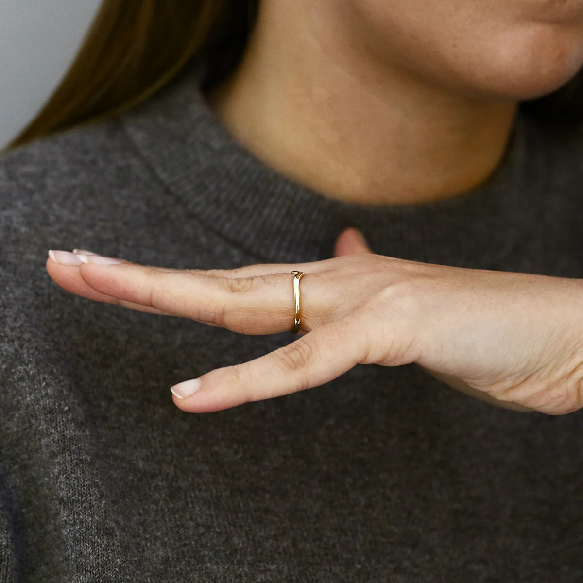 Grace Wishbone Plain Wedding Ring | 18K Yellow Gold - Image 7