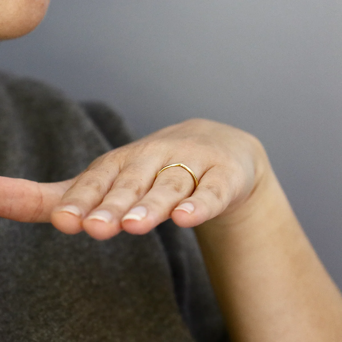 Grace Wishbone Plain Wedding Ring | 18K Yellow Gold - Image 8