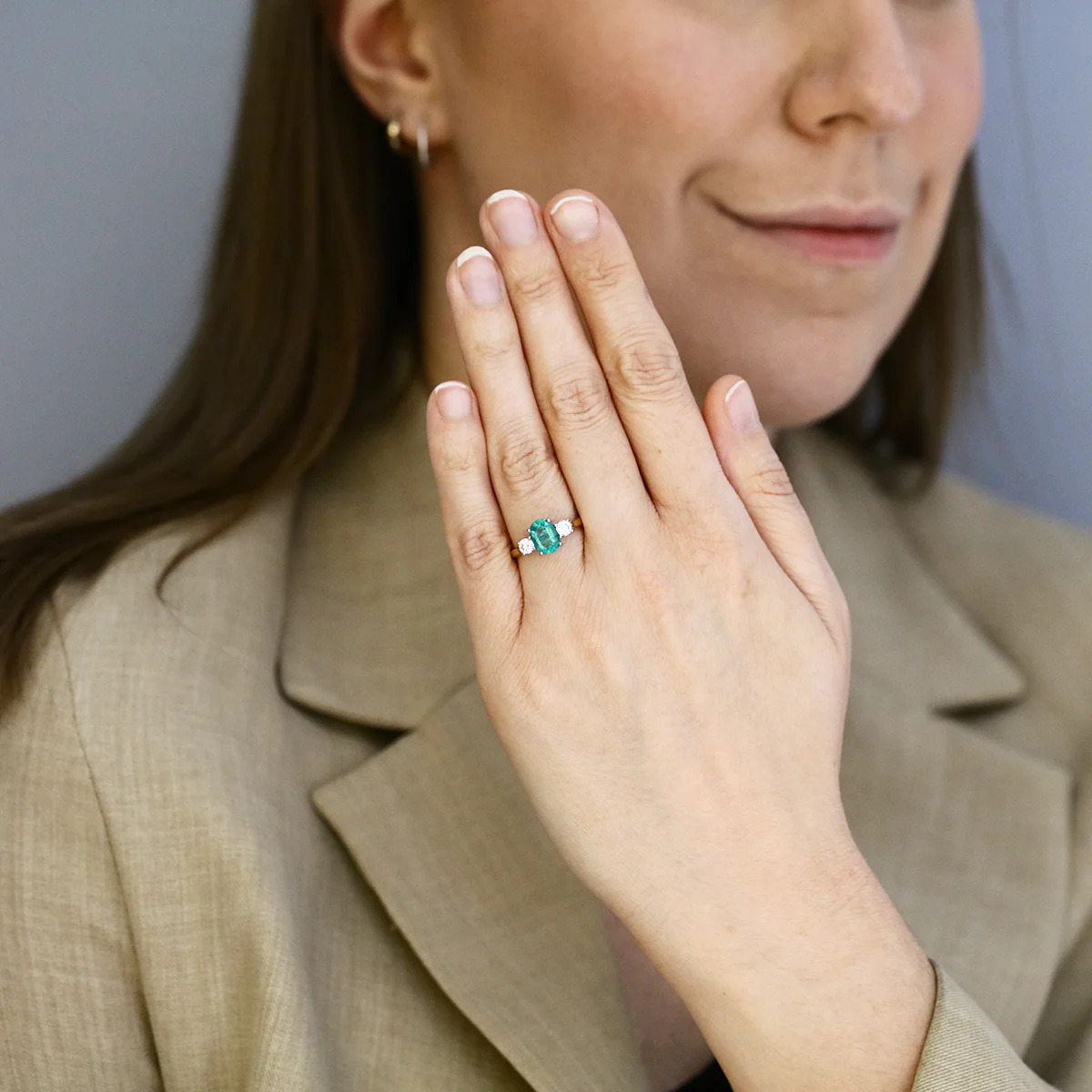 Heirloom Collection 1.27ct Emerald and 0.39ct Diamond Three Stone Ring | 18K Yellow & White - Image 6