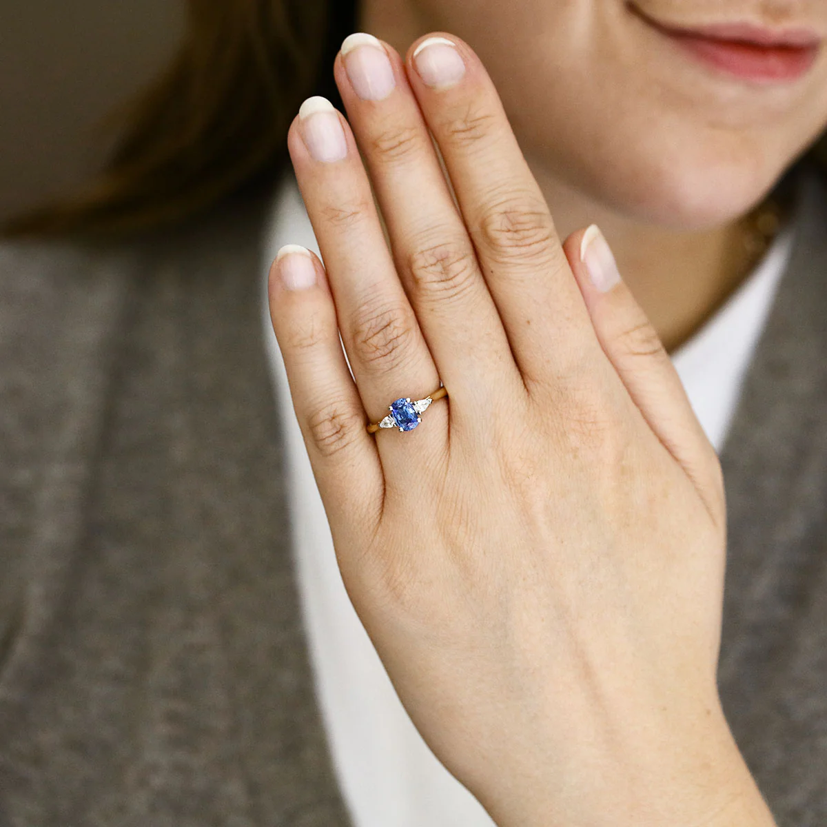 Heirloom Collection 1.29ct Cushion Cut Blue Sapphire & Pear Cut Diamond Three Stone Ring | 18K Yellow Gold with Platinum Setting - Image 6