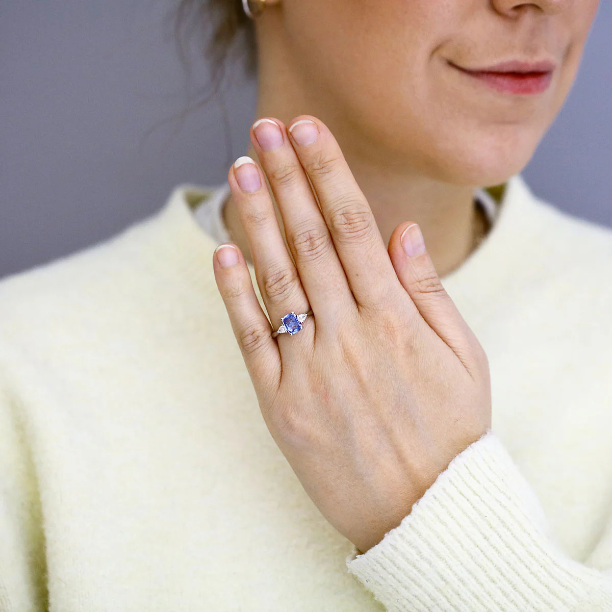 Heirloom Collection 1.46ct Sapphire and 0.30ct Pear Cut Diamond Three Stone Ring | Platinum - Image 6
