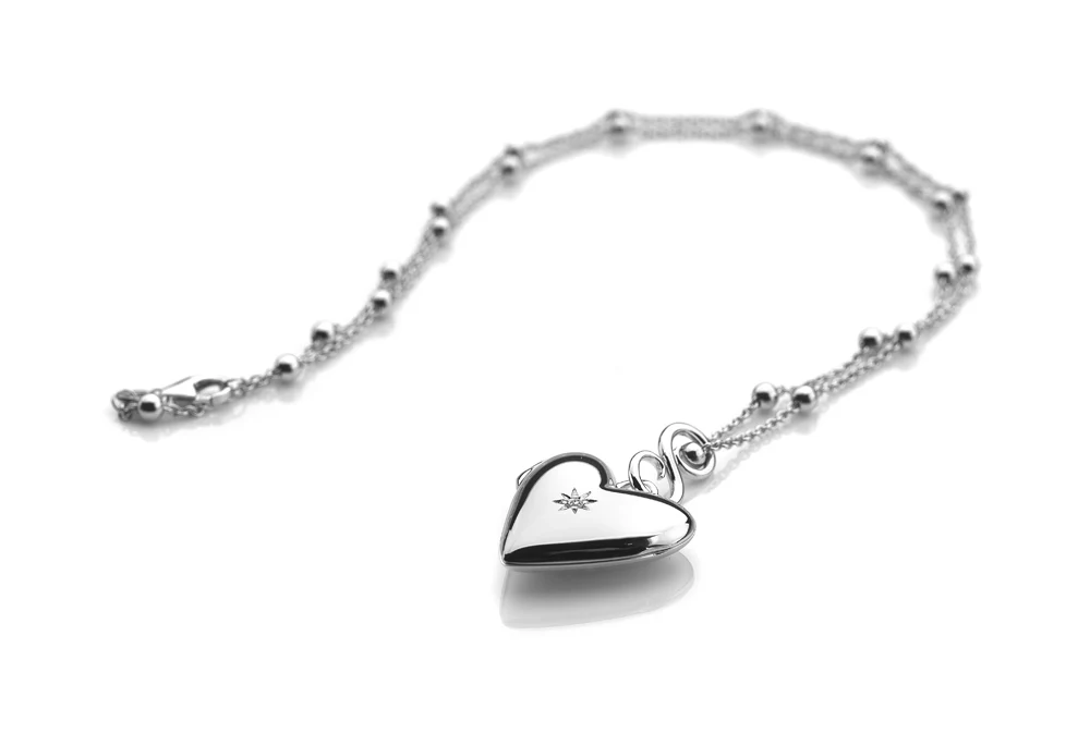 Hot Diamonds Romantic Small Heart Locket | Sterling Silver - Image 2