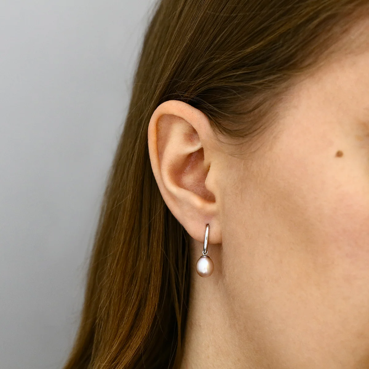Pearlessence Collection 7.5-8mm Pink Teardrop Cultured River Pearl Drop Earrings | 9K White Gold - Image 3