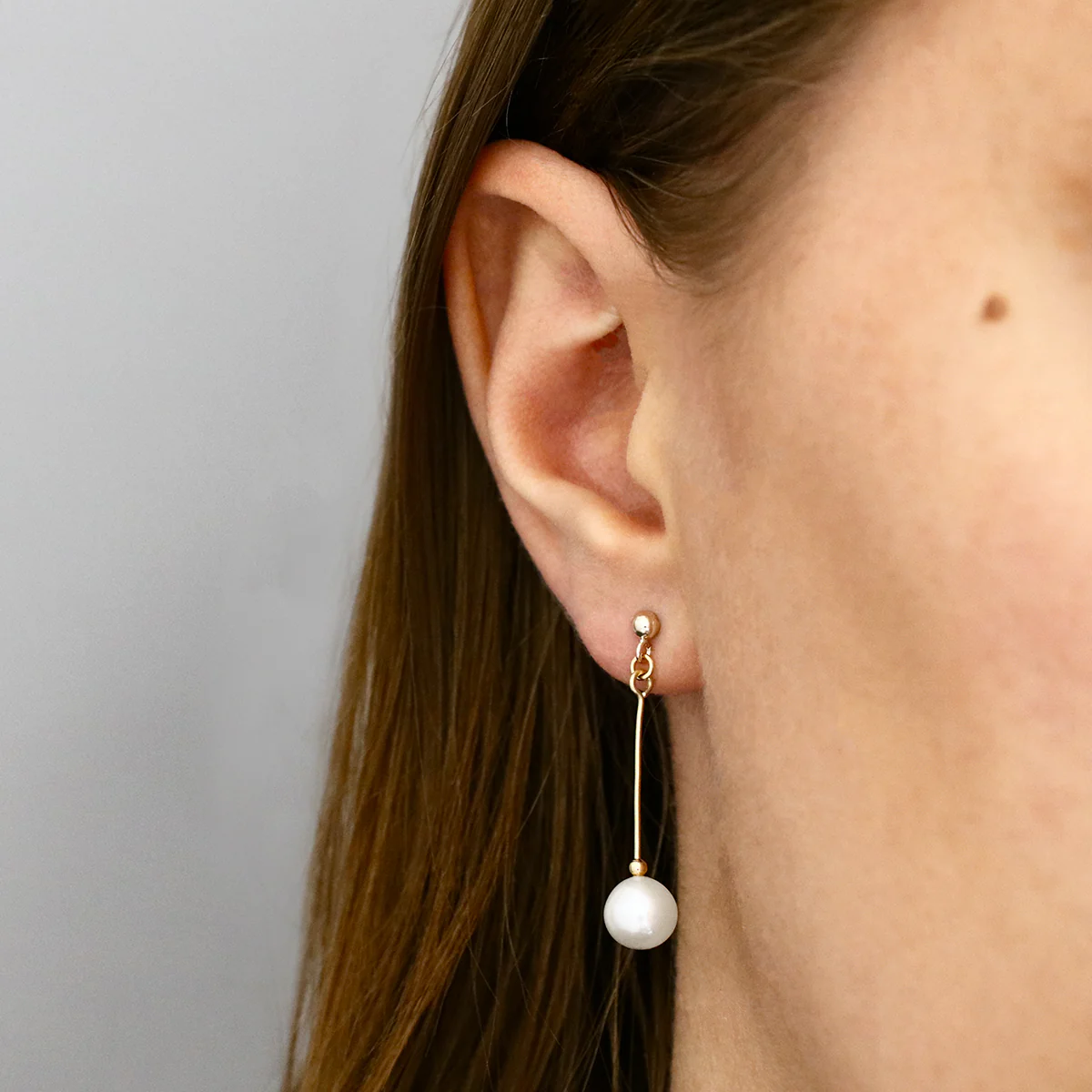 Pearlessence Collection 7.5-8mm White Round Cultured River Pearl Drop Earrings | 9K Yellow Gold - Image 2