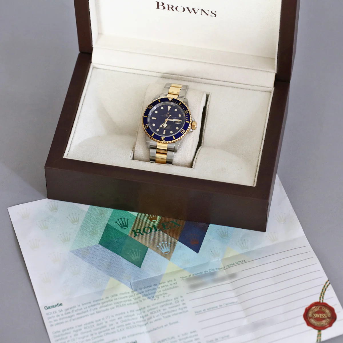 Rolex, Submariner Date, Yellow Rolesor | Pre-Owned | 16613 - 2002 - Image 8