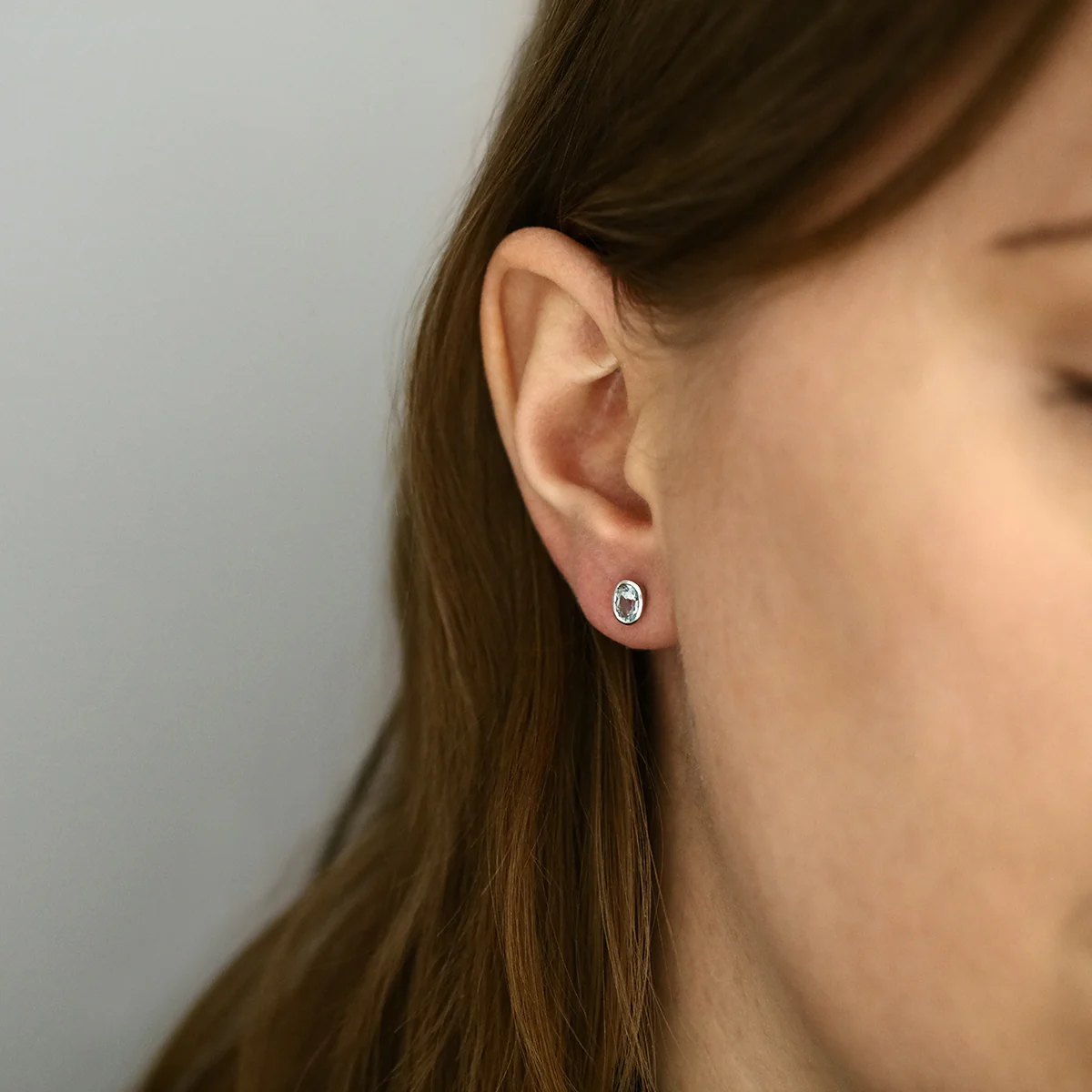 Rose Mer Collection 0.74ct Oval Aquamarine Rubover Bezel Set Stud Earrings | 9K White Gold - Image 6