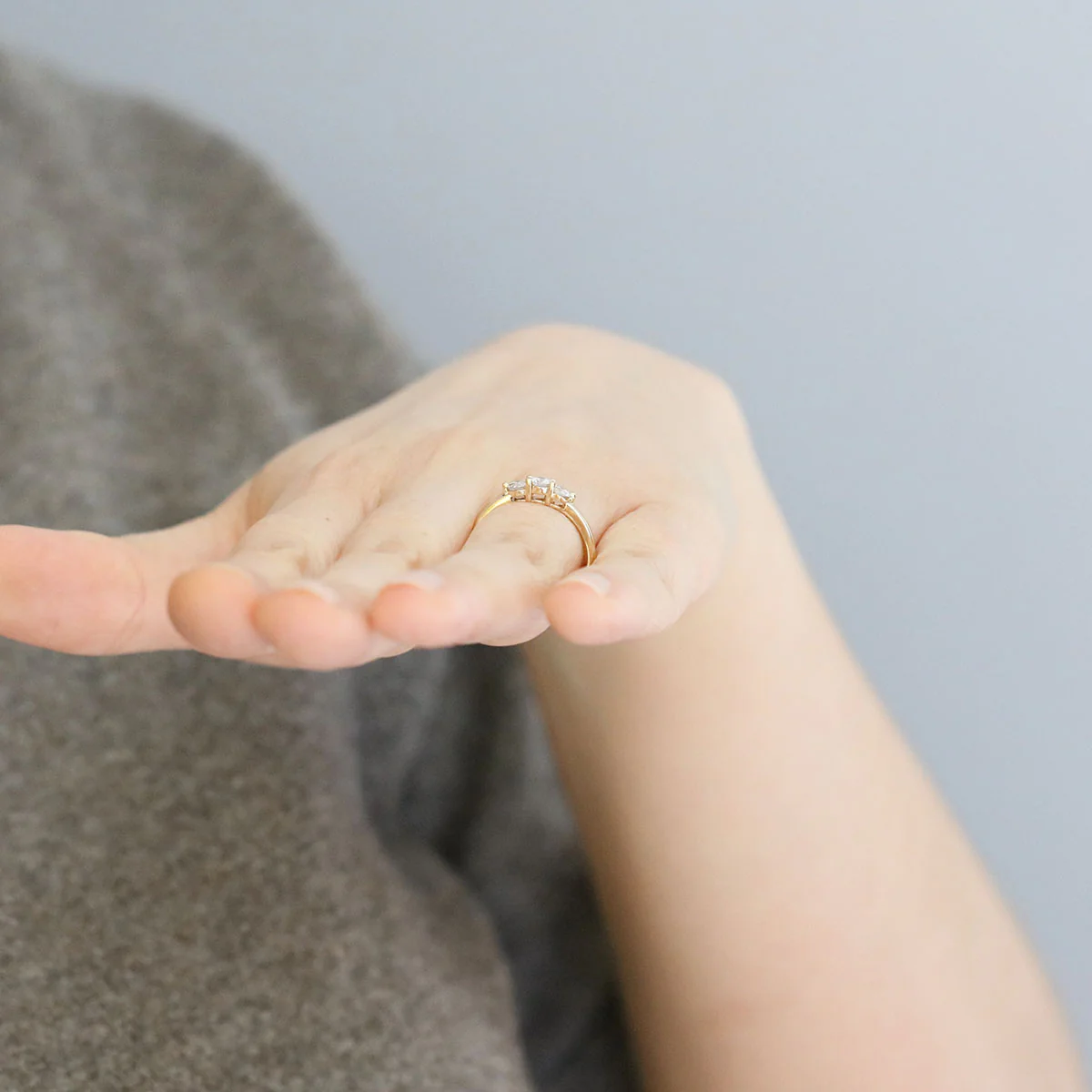 Round Diamond Three Stone Ring | Pre-Loved | 9K Yellow Gold - Image 8