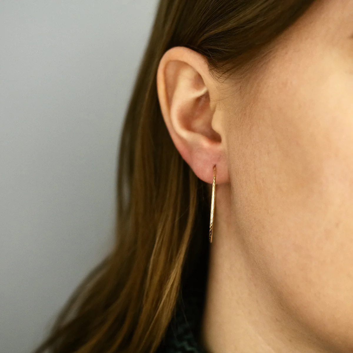 Soleil Collection 30mm Diamond Cut Hoop Earrings | 9K Solid Yellow Gold - Image 7