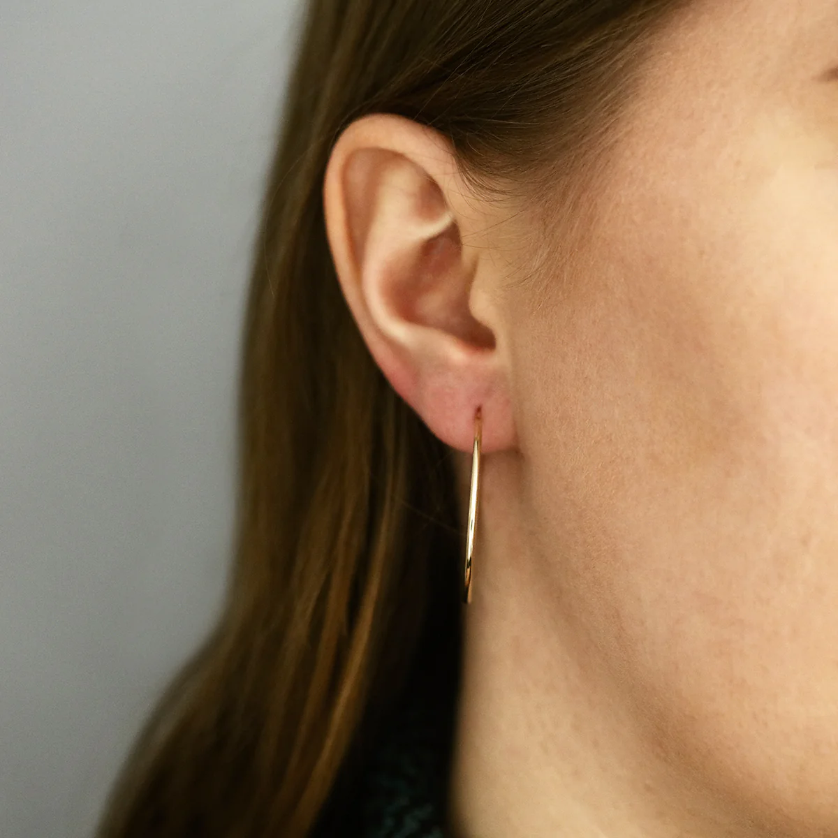 Soleil Collection 30mm Plain Hoop Earrings | 9K Solid Yellow Gold - Image 7