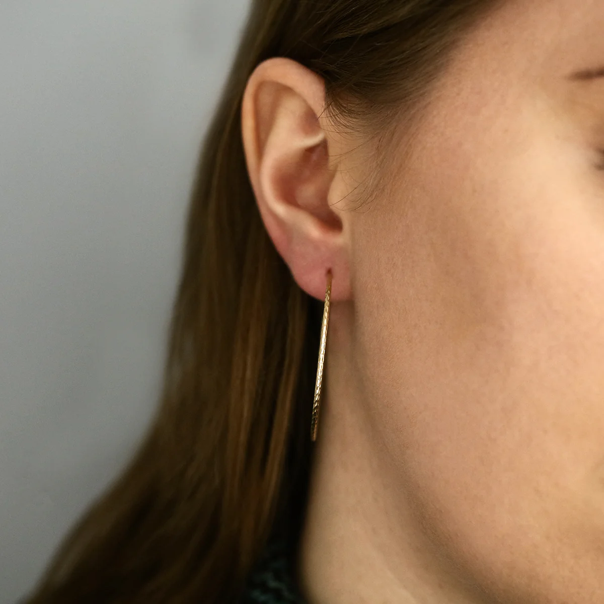 Soleil Collection 40mm Diamond Cut Hoop Earrings | 9K Solid Yellow Gold - Image 7