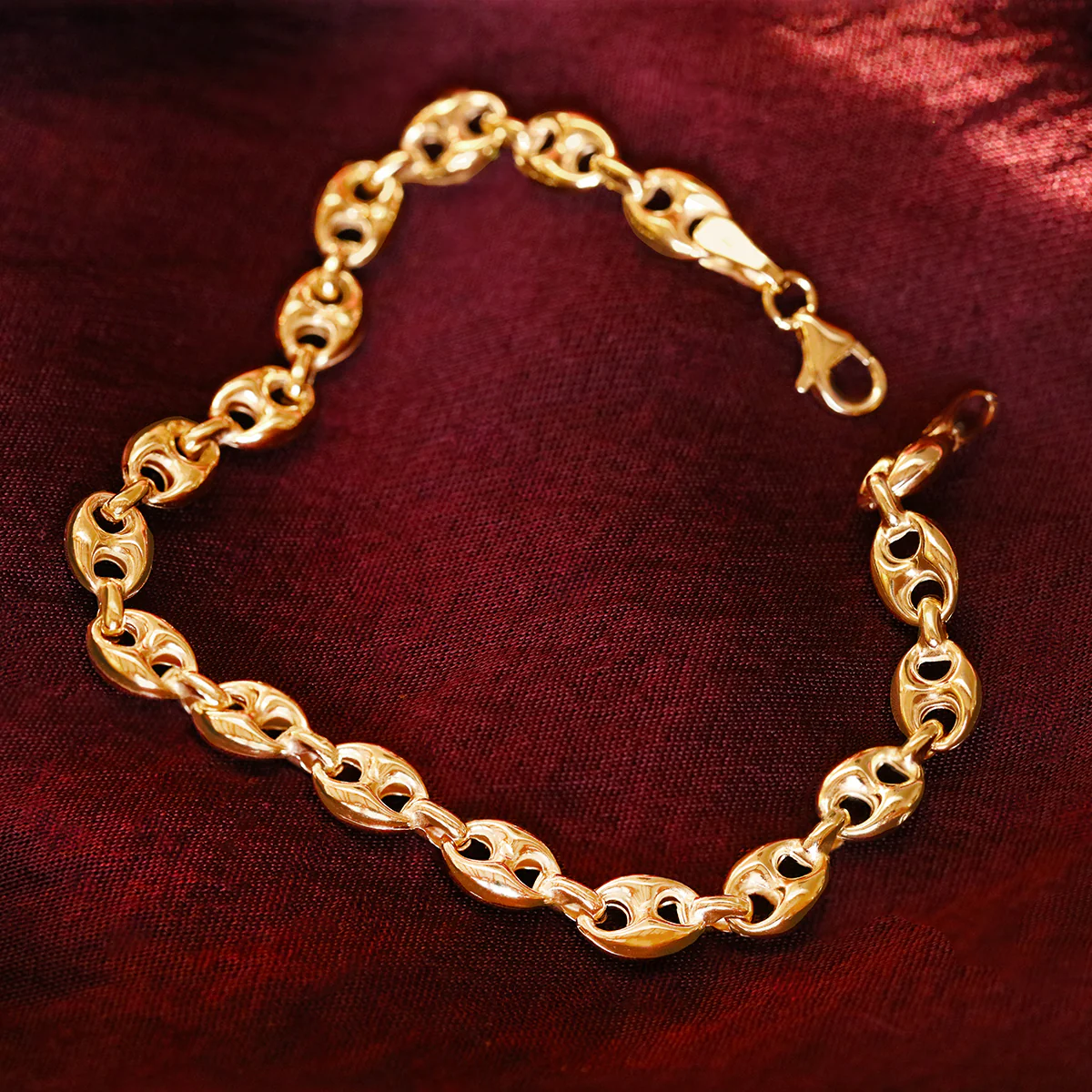 Soleil Collection 7.5" Fancy Link Bracelet | 9K Solid Yellow Gold - Image 4