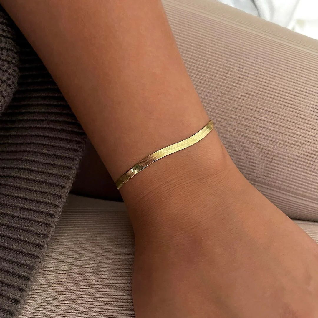 Soleil Collection Herringbone Bracelet | 9K Solid Yellow Gold - Image 2