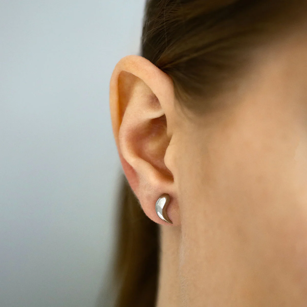 Soleil Collection Sculptural Stud Earrings | 9K White Gold - Image 5