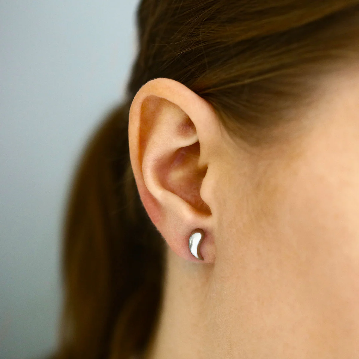 Soleil Collection Sculptural Stud Earrings | 9K White Gold - Image 6
