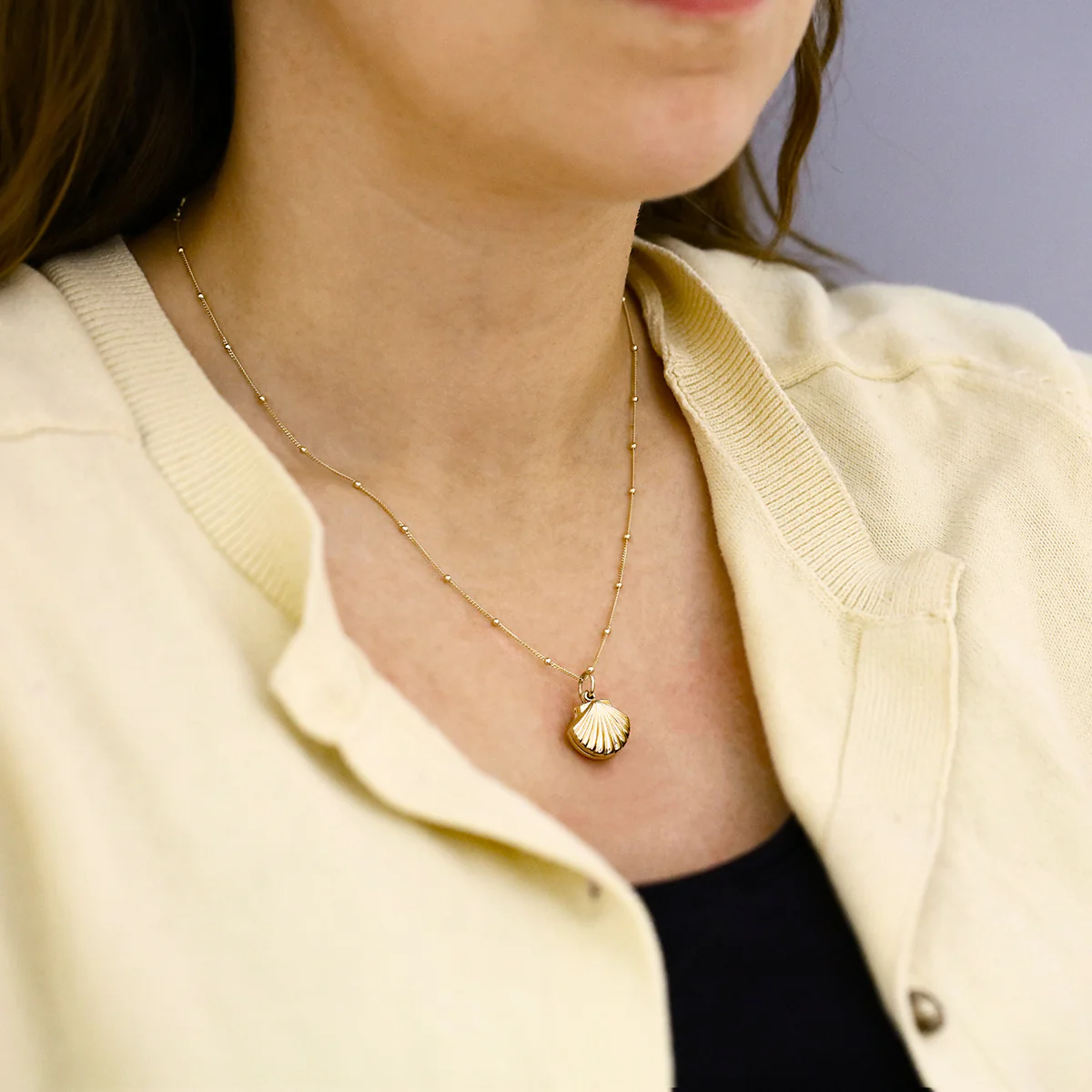 Soleil Collection Shell Locket Necklace | 9K Yellow Gold - Image 6