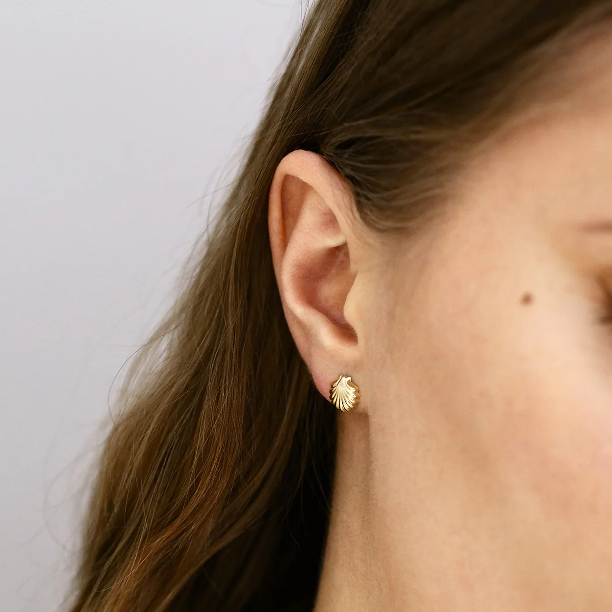 Soleil Collection Shell Stud Earrings | 9K Yellow Gold - Image 6