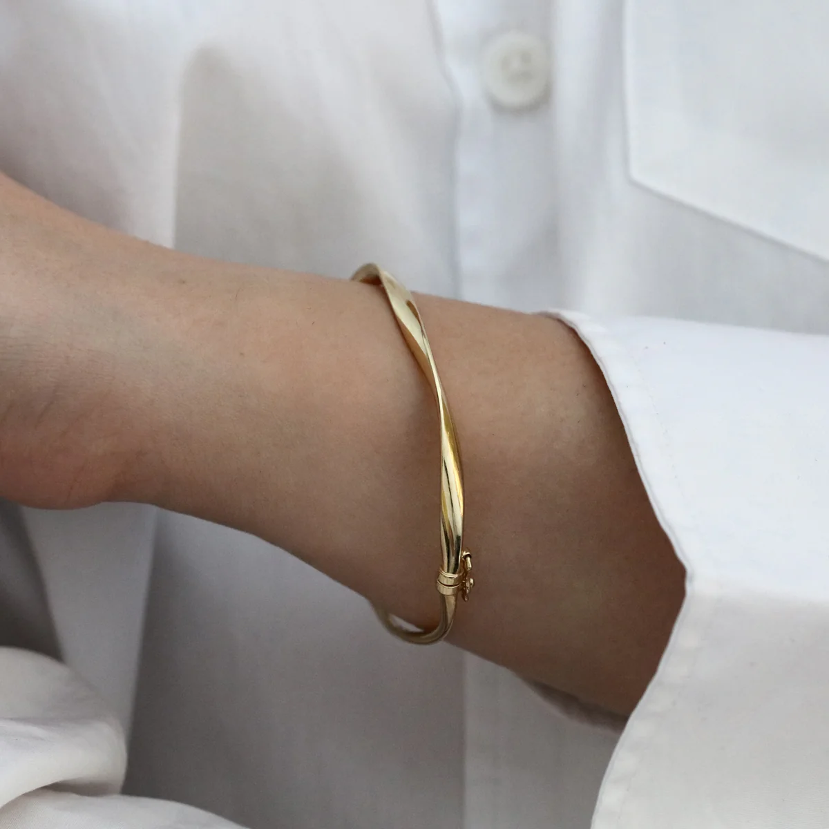 Soleil Collection Twisted Bangle | 9K Solid Yellow Gold - Image 4