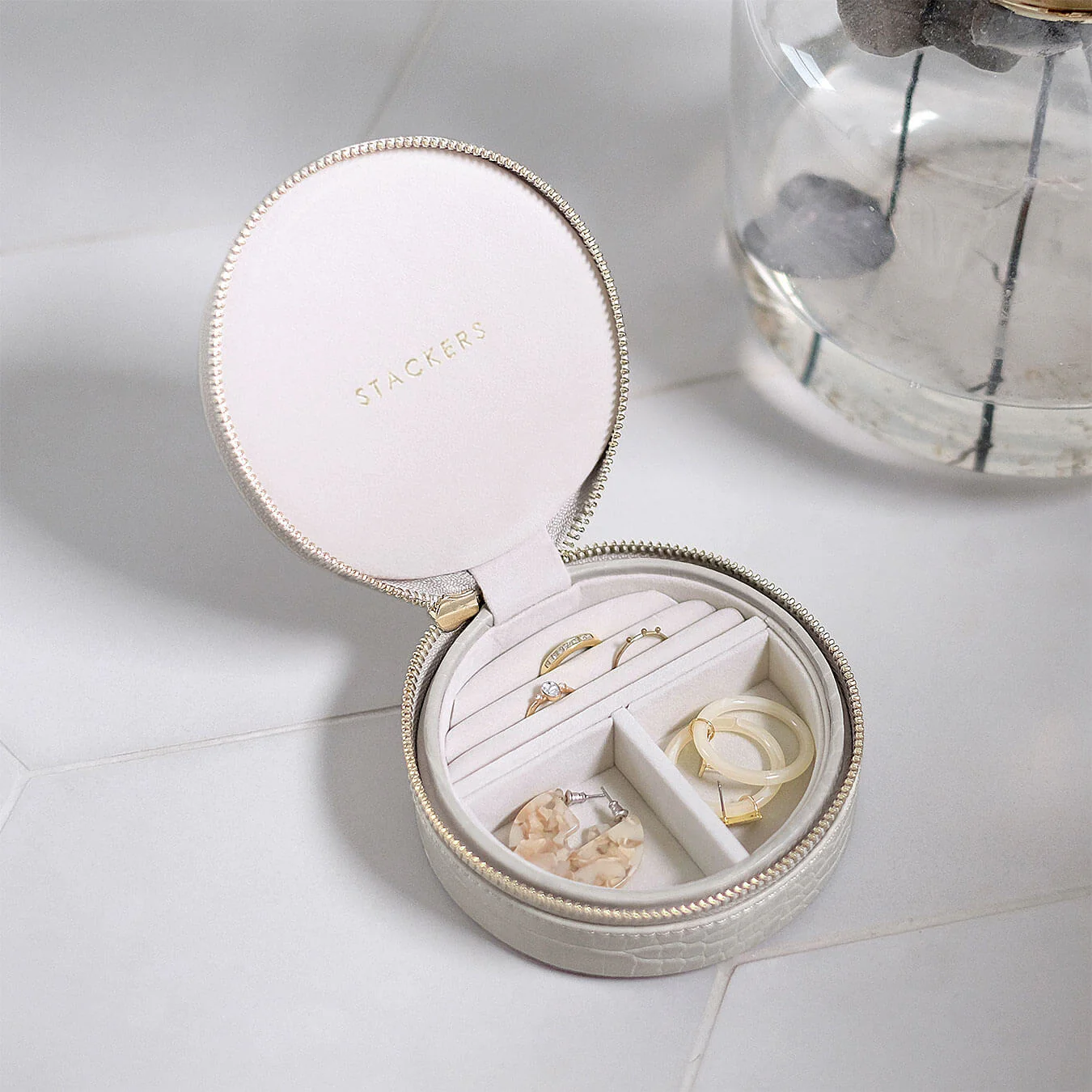 Stackers Putty Croc Round Zipped Jewellery Box - Image 3