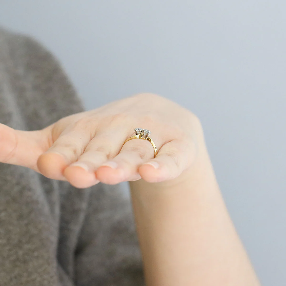 Two Stone Diamond Twist Ring | Pre-Loved | 18K Yellow Gold - Image 8