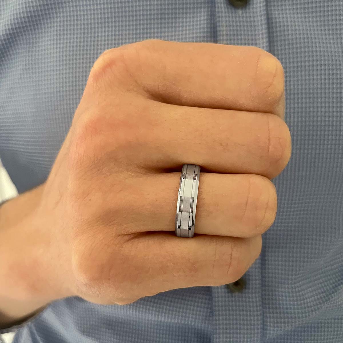 Valencia Channel Finish Mens Wedding Ring | Platinum - Image 2